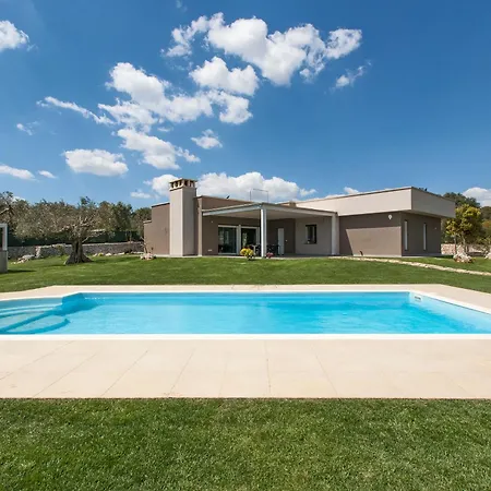 Daiana By Perle Di Puglia Ruffano