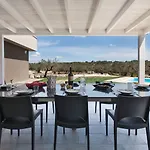 Daiana By Perle Di Puglia Vila *