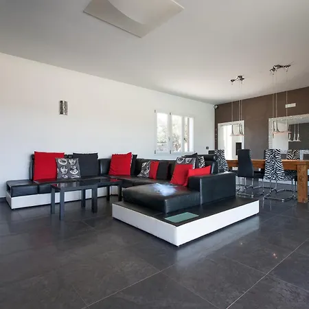 Daiana By Perle Di Puglia Ruffano